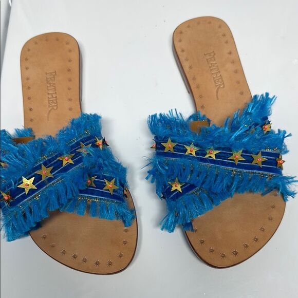 Blue FEATHER Sandals with Star Accents - Size 9 - BRAND NEW NWOB - Picture 1 of 4